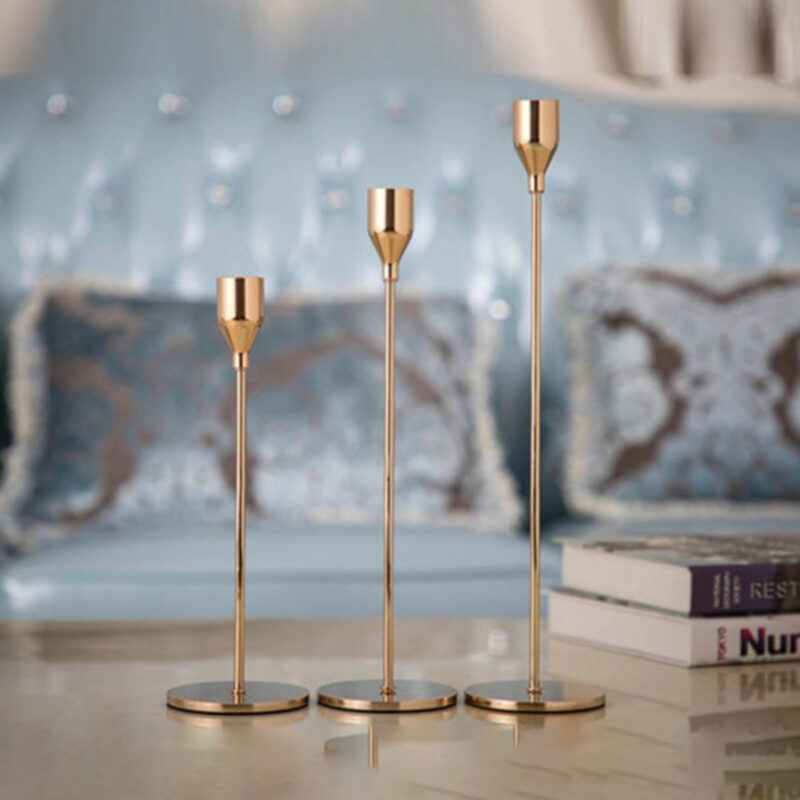 Set di 3 porta candele a forma di cono dorati (23-20-16cm)