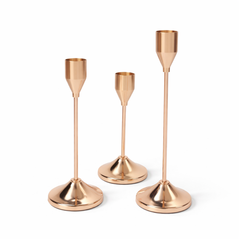 Set di 3 porta candele a forma di cono dorati (23-20-16cm)